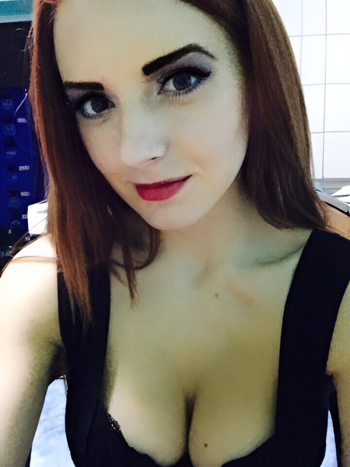 Доминика привлекальеная девушка из Нерюнгри цена от 4000 руб