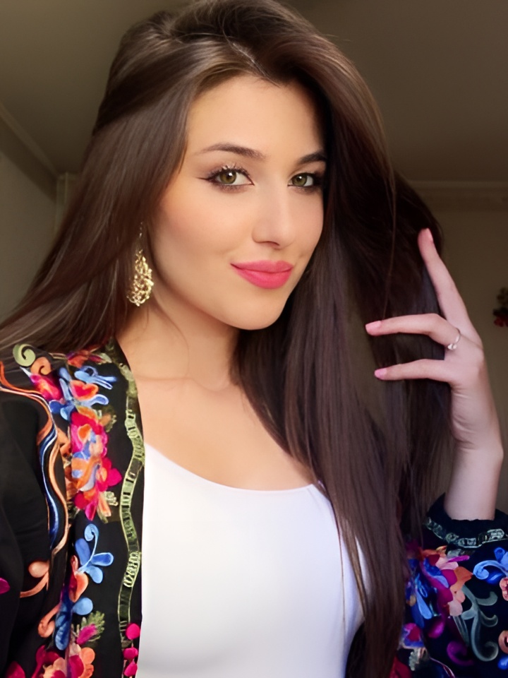 Элеонора привлекальеная девушка из Нерюнгри цена от 2000 руб