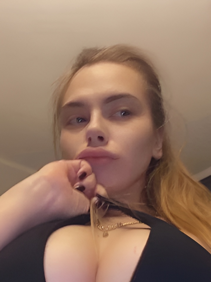 Индивидуалка Эвелина, доступна для личного знакомства от 2000 руб