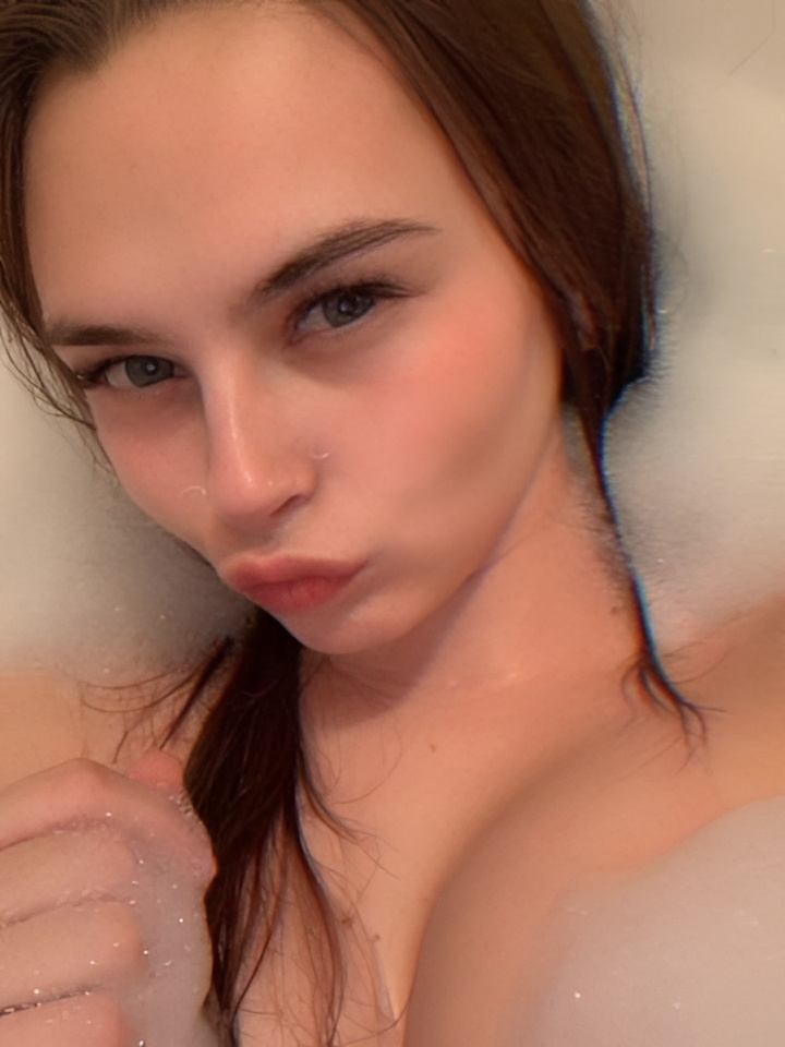 Индивидуалка Камилла, доступна для личного знакомства от 3000 руб