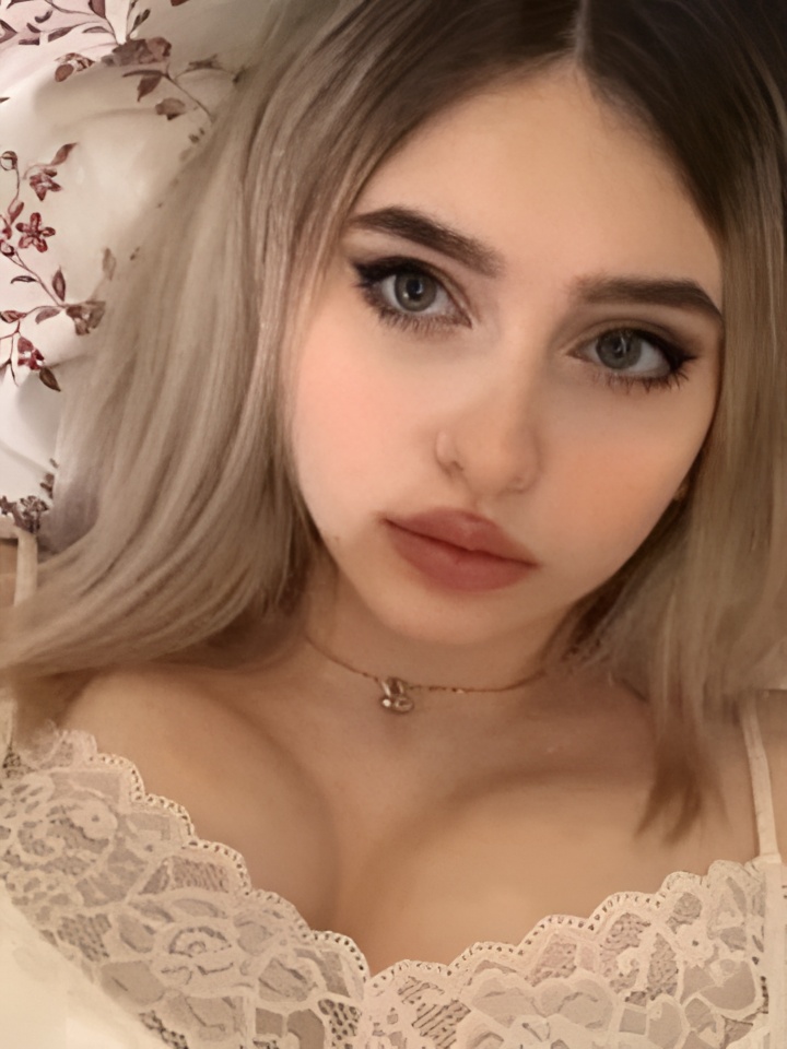 Индивидуалка Яна, доступна для личного знакомства от 5000 руб