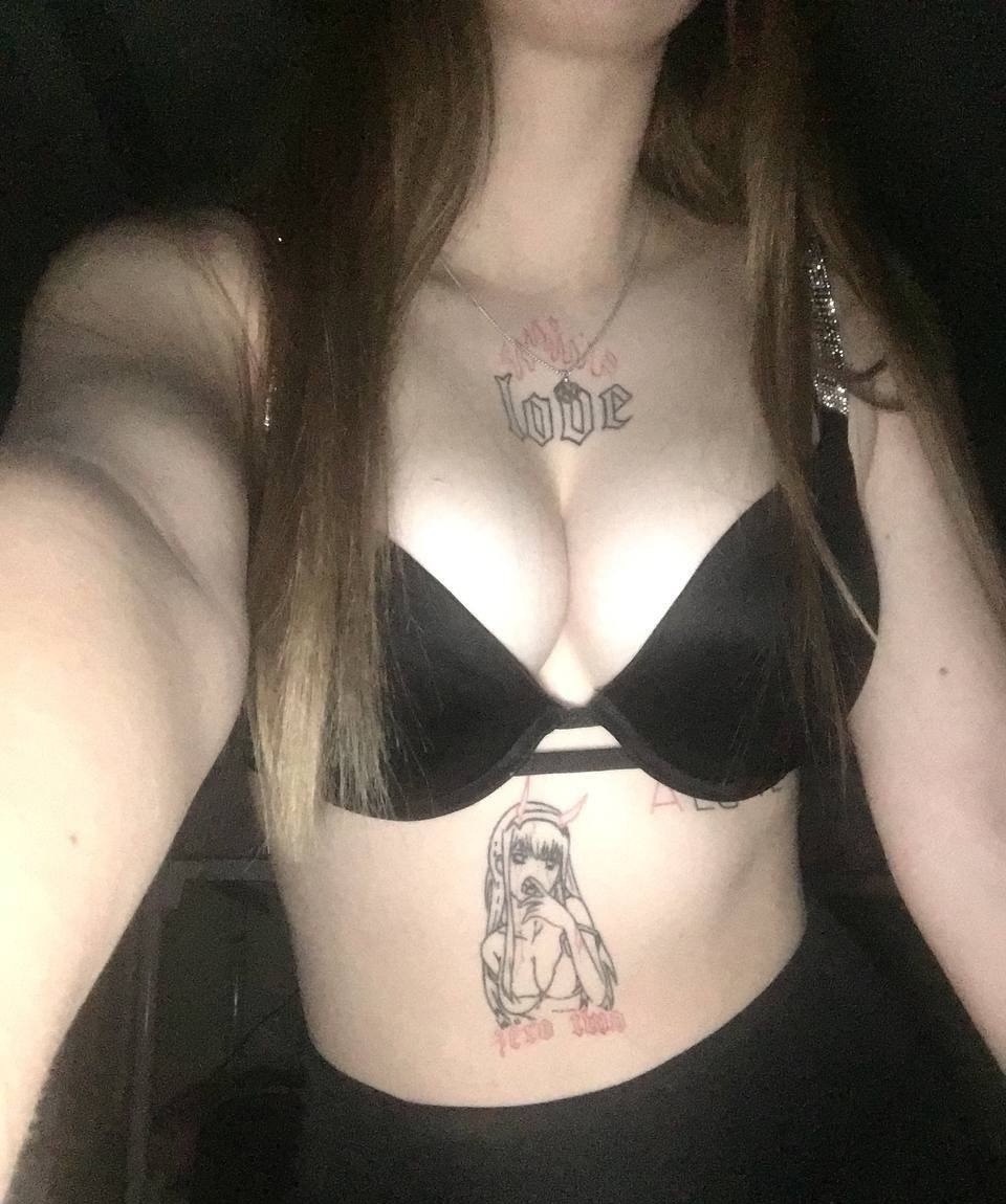 Рита привлекальеная девушка из Нерюнгри цена от 3000 руб