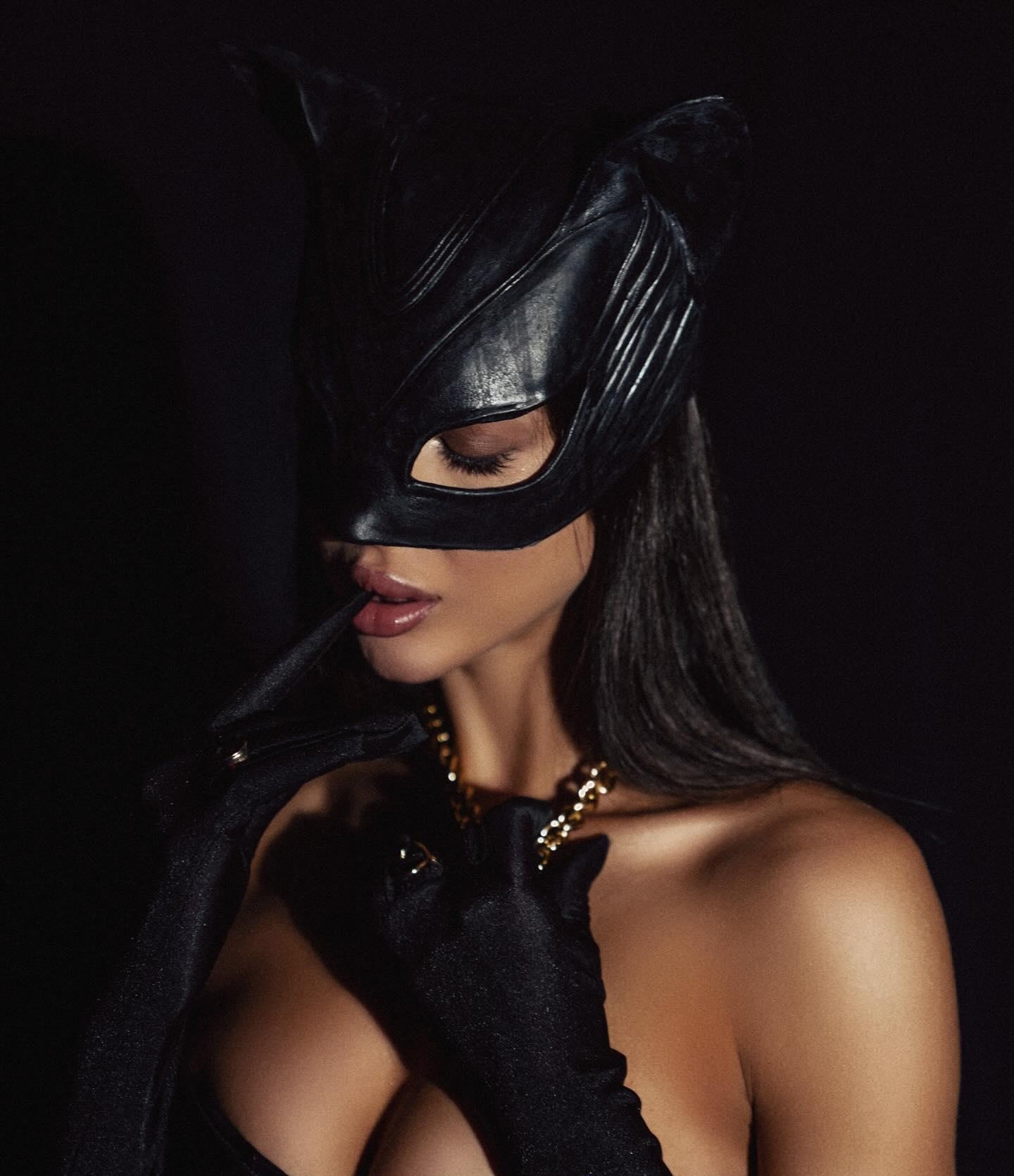 Лада привлекальеная девушка из Нерюнгри цена от 10000 руб