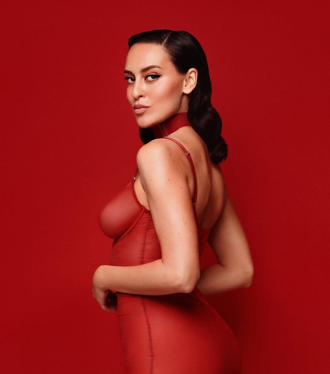 Диана привлекальеная девушка из Нерюнгри цена от 7000 руб