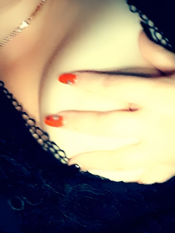 Агнесса привлекательная девушка из Нерюнгри цена от 2000 руб