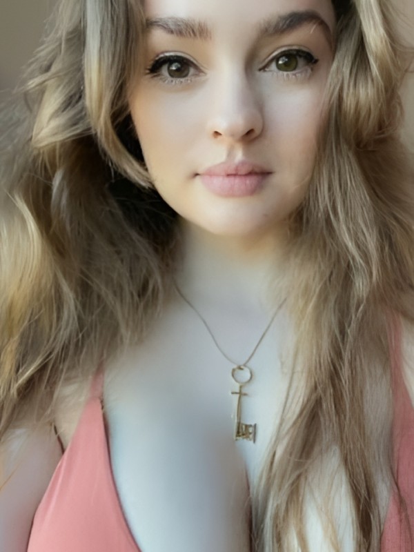 Лаура фото 5