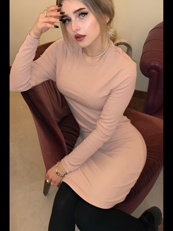 Зоя привлекательная девушка из Нерюнгри цена от 10000 руб